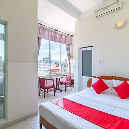 Oyo 242 Thien Thanh Hotel Дананг Екстер'єр фото